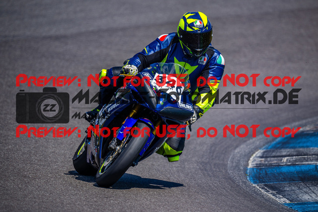 MaZZes_FotoMatrix_240520_6007705_5425 | ROT