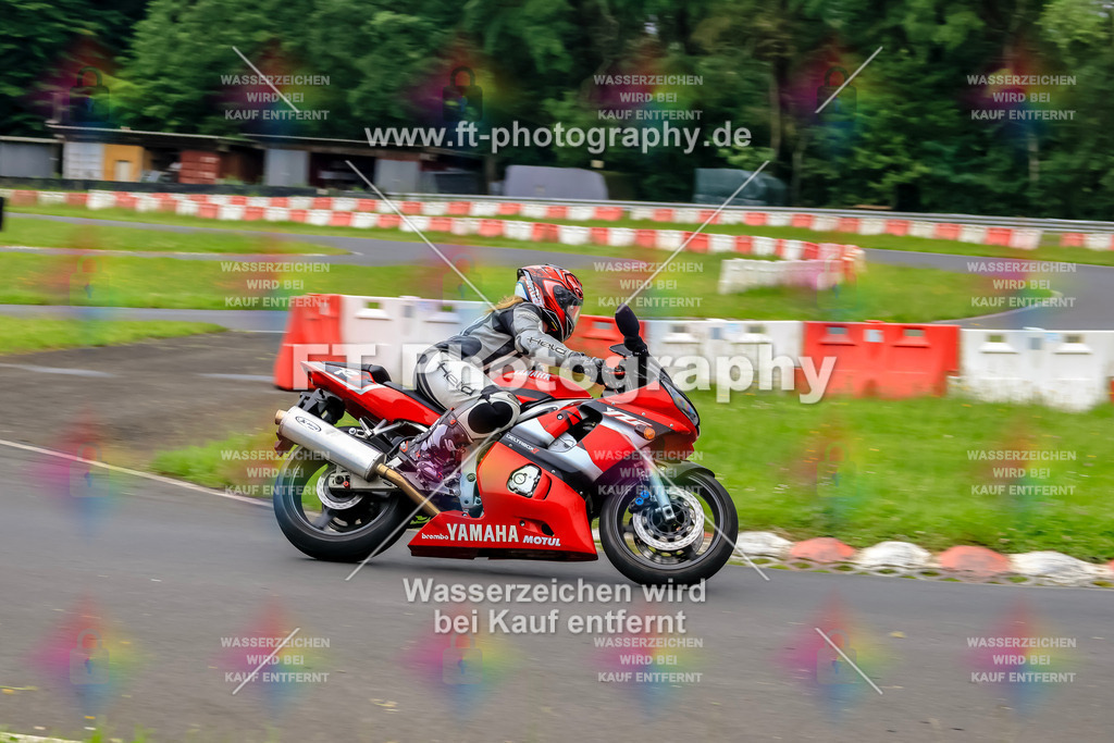 VBK-6426 | Hier findet Ihr Bilder von Touristenfahrten auf der Nürburgring Nordschleife oder von anderen Veranstaltungen die ich besucht habe. Viel Spass beim Durch Schauen 