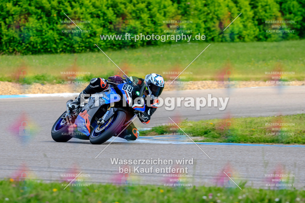 MotoTeam-8873 | Hier findet Ihr Bilder von Touristenfahrten auf der Nürburgring Nordschleife oder von anderen Veranstaltungen die ich besucht habe. Viel Spass beim Durch Schauen 