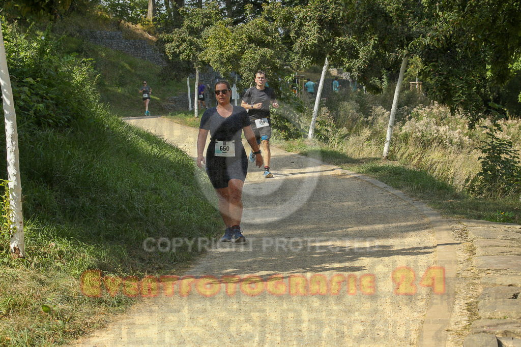 250824_1437_EX1_6908 | Sportfotografie im Rhein-Sieg Kreis, Köln, Bonn, NRW, Rheinland Pfalz, Hessen, etc. Unser Tätigkeitsfeld umfasst den Laufsport vom Volkslauf über den Marathon, Duathlon, Triathon bis zum Ultralauf wie Kölnpfad Ultra oder Schindertrail.