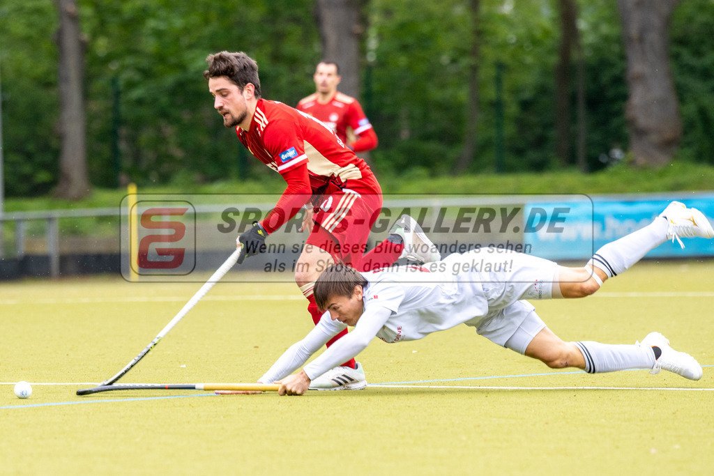 SFE_20230429_0016 | 1. Bundesliga Hockey Herren Rot-Weiss Köln - Crefelder HTC am 29.04.2023 in Köln (KTHC Stadion Rot-Weiss Köln Tennis and Hockey Club), Photo: Stephan Fehrmann 2023 (Sports-Gallery),Moritz Tromperts ( Rot-Weiss Köln #10 )