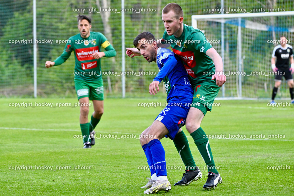 Dellach Gail vs. Rapid Lienz | #10 Samir Nuhanovic Dellach Gail, #14 Michael Johann Niedrist Rapid Lienz, Dellach Gail vs. Rapid Lienz, Dellach Gail vs. Rapid Lienz am 26.04.2024 in Dellach (Sportplatz Dellach Gail), Austria, (Photo by Bernd Stefan)