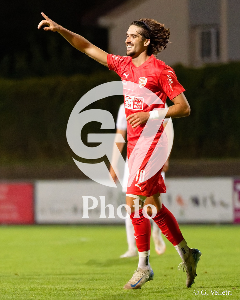 1ere ligue classic - CS Chenois v FC Sion M-21 |  during the 1ere ligue classic match between CS Chenois and FC Sion M-21 at Stade des Trois-Chenes in Chenois, Switzerland