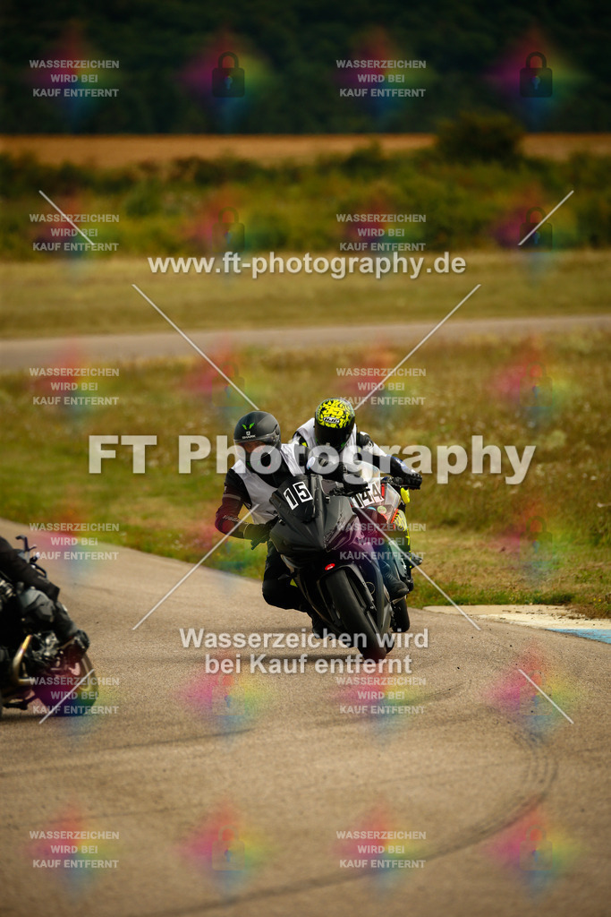 _MOT7560 | Hier findet Ihr Bilder von Touristenfahrten auf der Nürburgring Nordschleife oder von anderen Veranstaltungen die ich besucht habe. Viel Spass beim Durch Schauen 