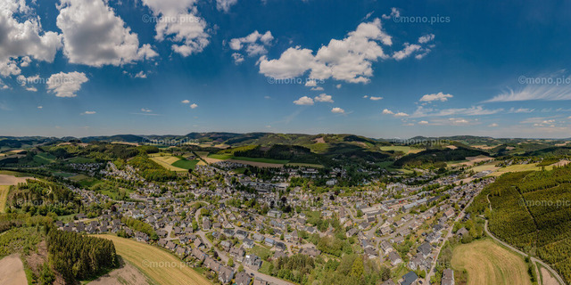 Eslohe | mono-pics - Realisiert mit Pictrs.com