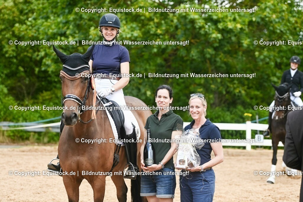 20230716_01_Dressurprüfung Kl.M_0622 | equistock