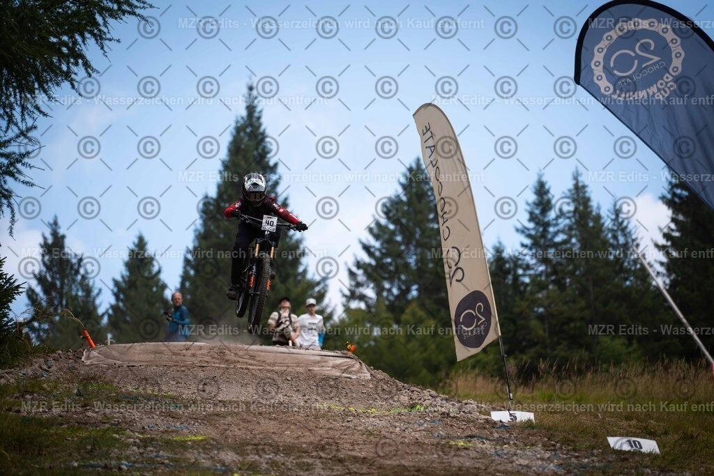 x-422 | mzredits - Realisiert mit Pictrs.com