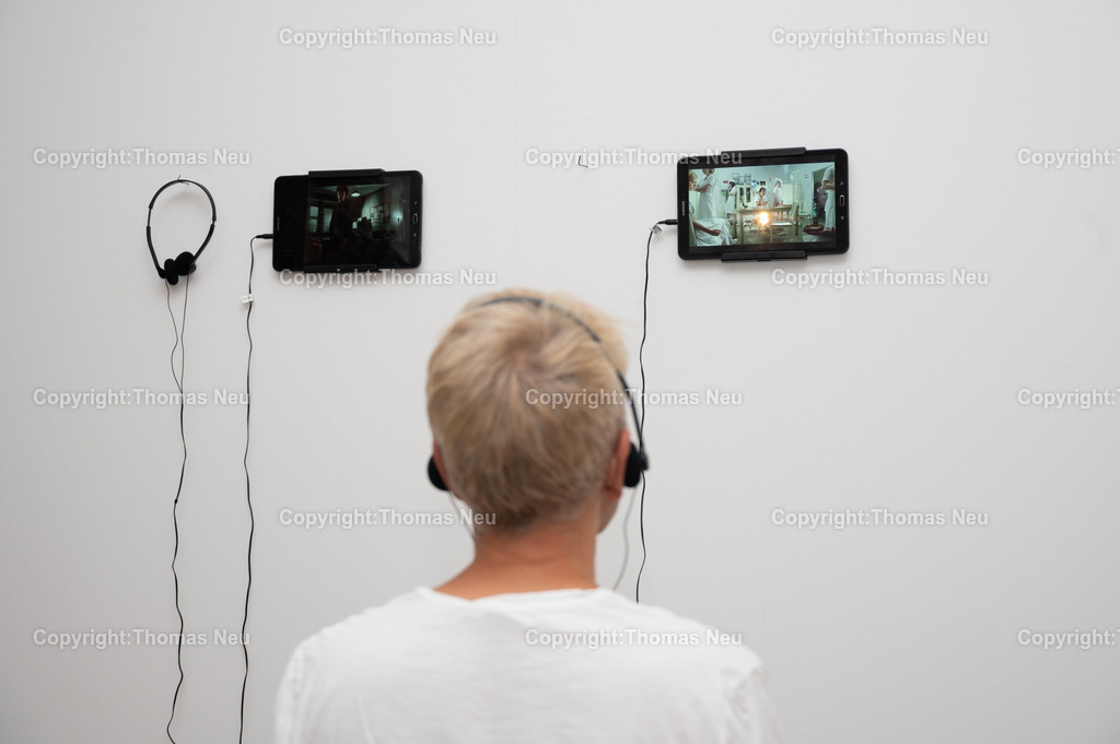 Mercedes_Helnwein_2025_Museum_Bensheim_29 | Museum Bensheim, Ausstellung Mercedes Helnwein, "Watching from a safe Distance" ,, Bild: Thomas Neu