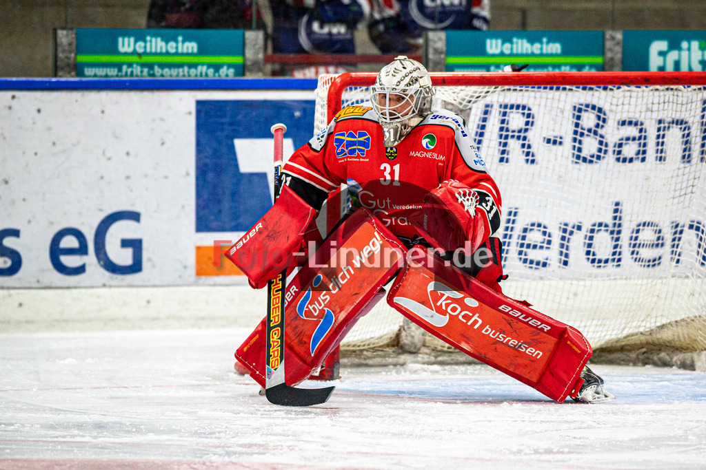 TSV Peißenberg Miners vs ESC Kempten SHARKS | Eishockey Bayernliga Vorbereitung 2024/2025, TSV Peißenberg Miners vs ESC Kempten SHARKS, 20241004,Korbinian SERTL (Miners Goali 31) in Aktion,2024-10-04 in Peißenberg (Eisstadion)Korbinian SERTL (Miners Goali 31)Copyright: WolfgangxLindner