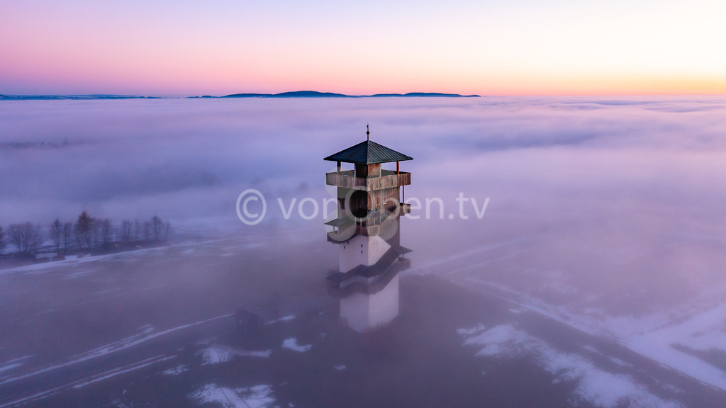 Der Wasser- und Aussichtsturm bei Birnbaum | Luftbilder, Drohnenbilder, Oberfranken, Bayern, Kronach, Lichtenfels, Kulmbach, Thüringen, Frankenwald, Thüringerwald - Realisiert mit Pictrs.com