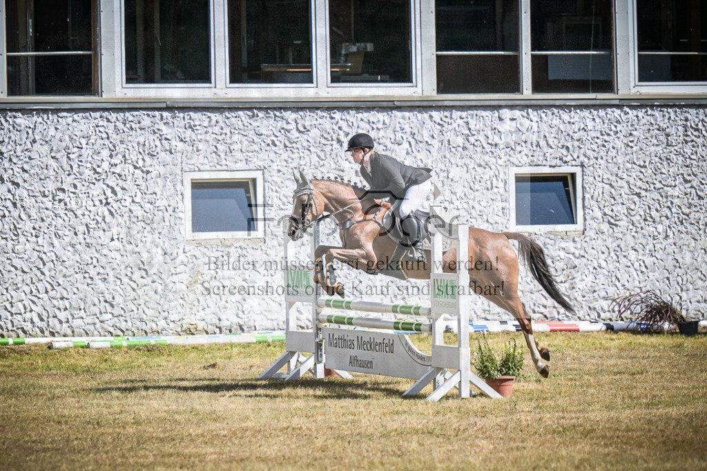 DOS_1308 | Entdecke hochwertige Reitturnierfotos von Foto Oger. Professionell, emotional und authentisch – jetzt Lieblingsmomente im Shop bestellen.Deutschlandweite Turnierfotografie. - Realisiert mit Pictrs.com