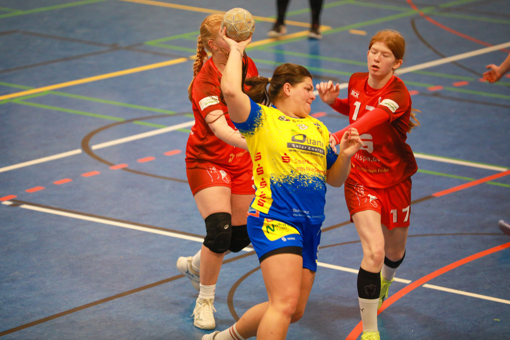 SvSchermbeck_SVN_061225_159 | Bildergalerie von Sport-Ereignissen aber auch von weiteren spannenden Dingen - nicht nur vom Niederrhein. In Anlehnung an den bekannten Spruch von Hanns Dieter Hüsch heißt das Motto: "Niederrhein ist überall".  - Realisiert mit Pictrs.com