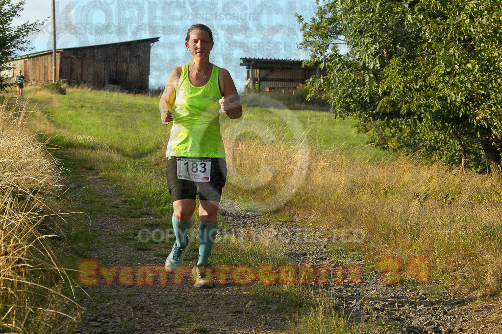 250801_1919_EV4_8541 | Sportfotografie im Rhein-Sieg Kreis, Köln, Bonn, NRW, Rheinland Pfalz, Hessen, etc. Unser Tätigkeitsfeld umfasst den Laufsport vom Volkslauf über den Marathon, Duathlon, Triathon bis zum Ultralauf wie Kölnpfad Ultra oder Schindertrail.