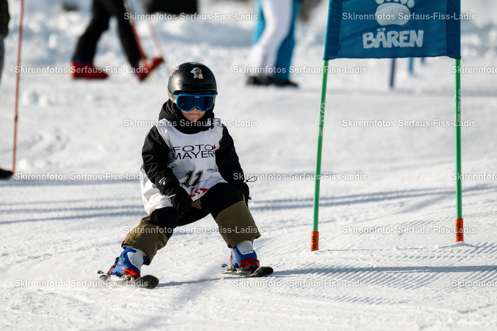 SRS_12.12.2025_0142 | SRS_12.12.2025_0142 - Realisiert mit Pictrs.com