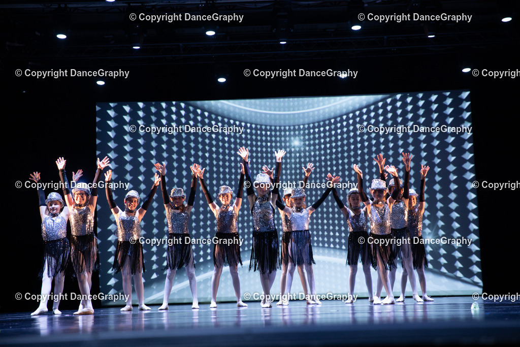 GPHY4917 | DanceGraphy - Realisiert mit Pictrs.com