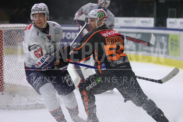 UEFA Europa League 2025/26: SK Sturm Graz vs SK Brann | Graz, Austria, 29.JAN.26 - SOCCER - UEFA Europa League, SK Sturm Graz vs SK Brann Bergen. The image shows Horvath Donat (Fehervar AV19) and Nick Swaney (99ers).