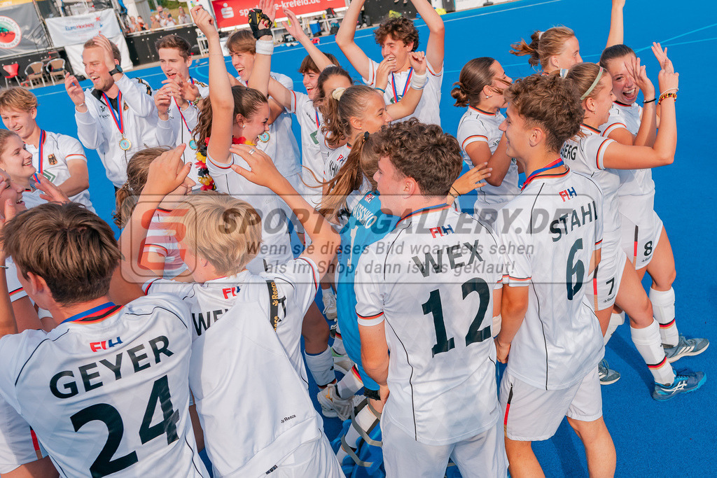 HK_20230716_902565 | Euro Hockey WU18 Siegerehrungen Championship Girls &amp; Boys am 16.7.2023 CHTC , Krefeld ,