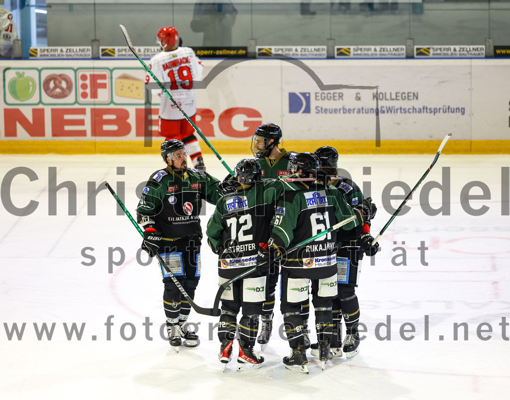 2022-09-25_101_TSV_Erding_gegen_EHC_Klostersee | Erding, Deutschland, 25.09.2022:
Eishockey, Bayernliga 2022 / 2023, Testspiel, TSV Erding gegen EHC Klostersee, Endergebnis: 8:2

Foto: Christian Riedel / fotografie-riedel.net