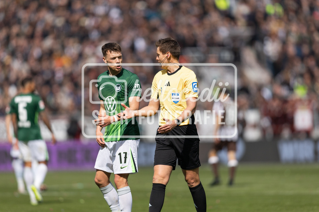 Fußball I Männer I Saison 2025-2026 I Bundesliga I FC St. Pauli - VfL Wolfsburg I 12843 | realhellocedii - Realisiert mit Pictrs.com