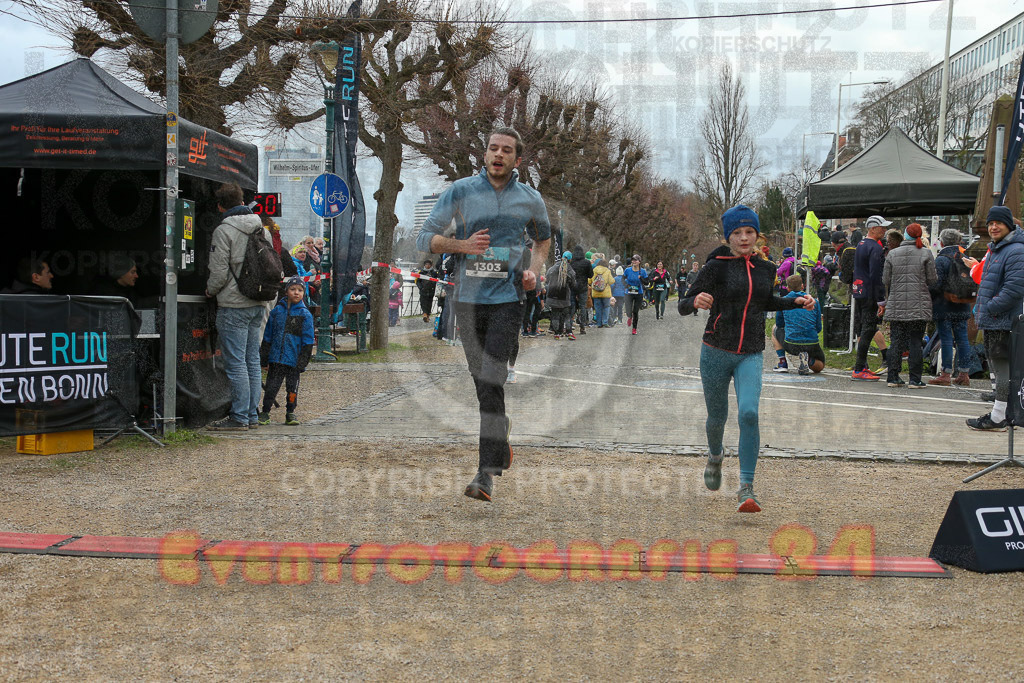 231231_1032_EX1_2812 | Sportfotografie im Rhein-Sieg Kreis, Köln, Bonn, NRW, Rheinland Pfalz, Hessen, etc. Unser Tätigkeitsfeld umfasst den Laufsport vom Volkslauf über den Marathon, Duathlon, Triathon bis zum Ultralauf wie Kölnpfad Ultra oder Schindertrail.