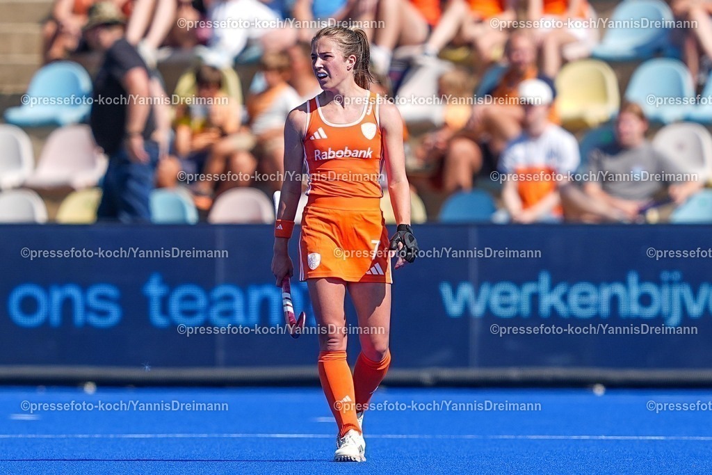 xydrx09082503003 | 09.08.2025, xydrx, Frauen EuroHockey Championship 2025, Gruppenphase, Gruppe a, Niederlande - Irland, Sparkassenpark Mönchengladbach: Xan de Waard (NED #7)