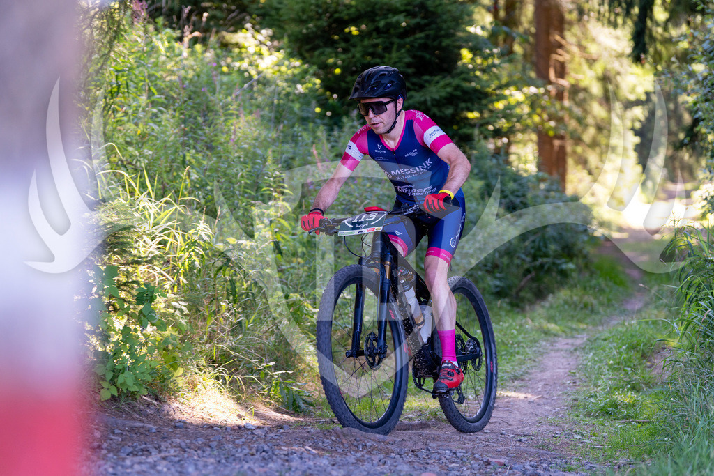 _DSC5651 | Fotogalerie der Treibjagd im Dunkelwald - Dein MTB Etappenrennen im Erzgebirge - Realisiert mit Pictrs.com