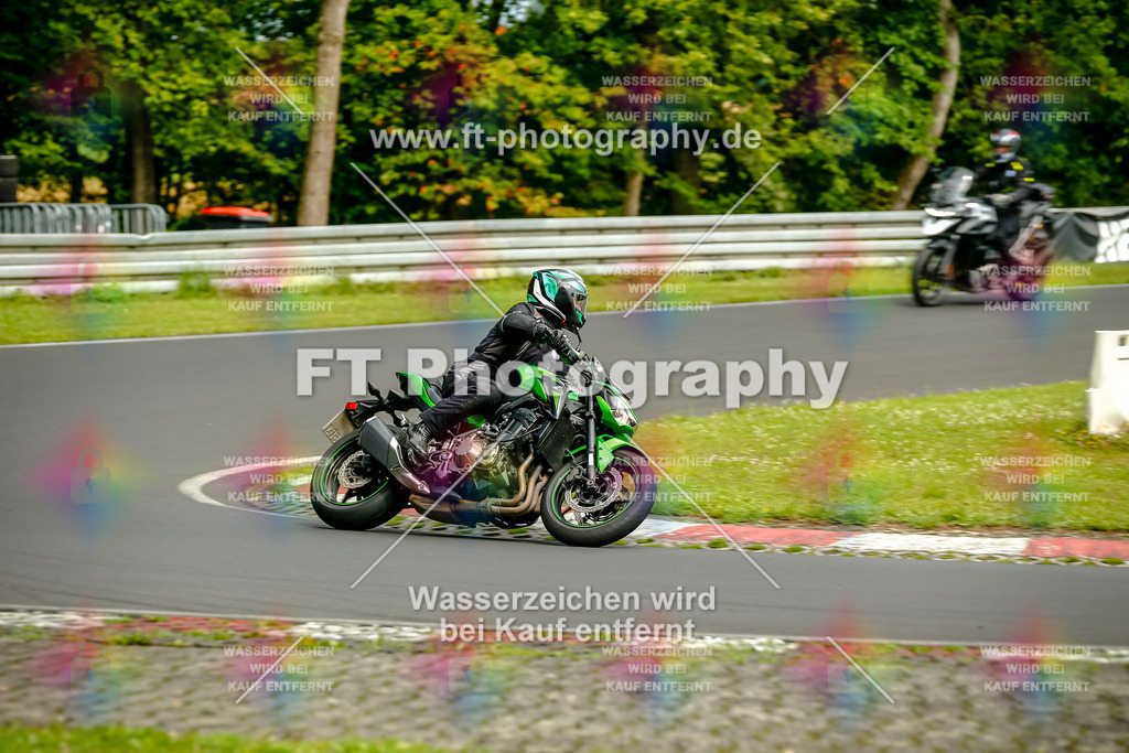 VBK-4338 | Hier findet Ihr Bilder von Touristenfahrten auf der Nürburgring Nordschleife oder von anderen Veranstaltungen die ich besucht habe. Viel Spass beim Durch Schauen 