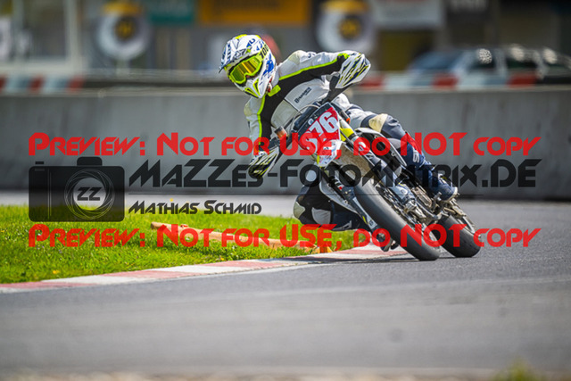 MaZZes_FotoMatrix_230528_5342 | S4