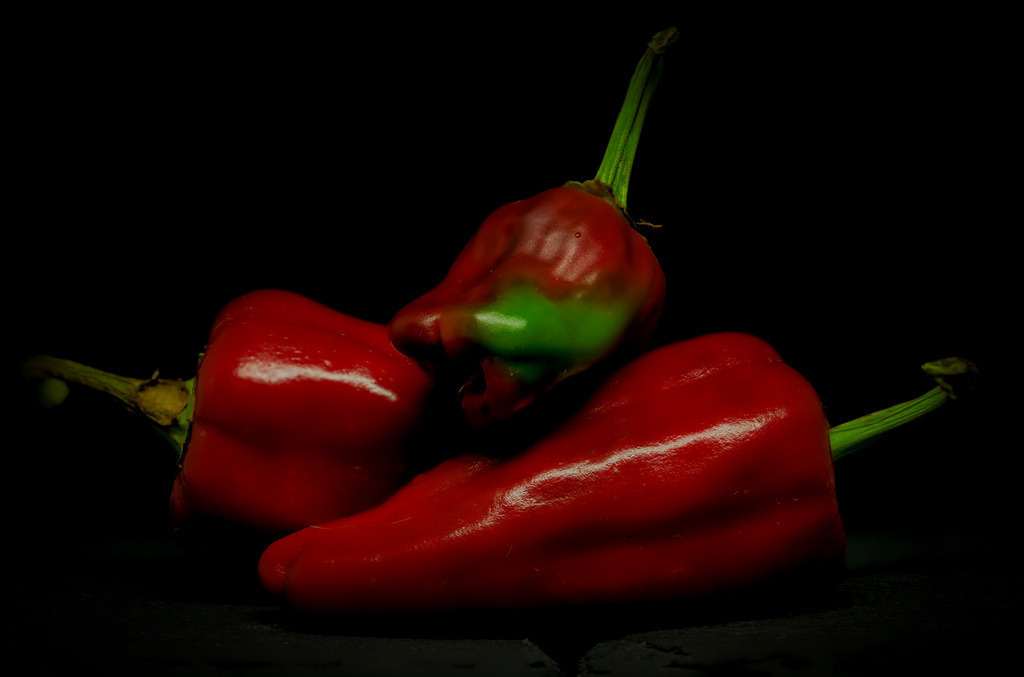 Paprika Trio | die schönsten Bilder aus Wald und Wiese, sowie Streifzüge durch den Garten mit der gesamten Blumen & Insektenwelt.   - Realisiert mit Pictrs.com