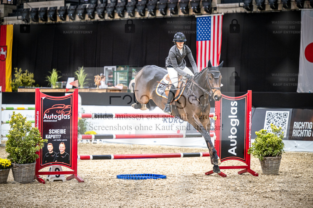 DOS_0105 | Entdecke hochwertige Reitturnierfotos von Foto Oger. Professionell, emotional und authentisch – jetzt Lieblingsmomente im Shop bestellen. - Realisiert mit Pictrs.com