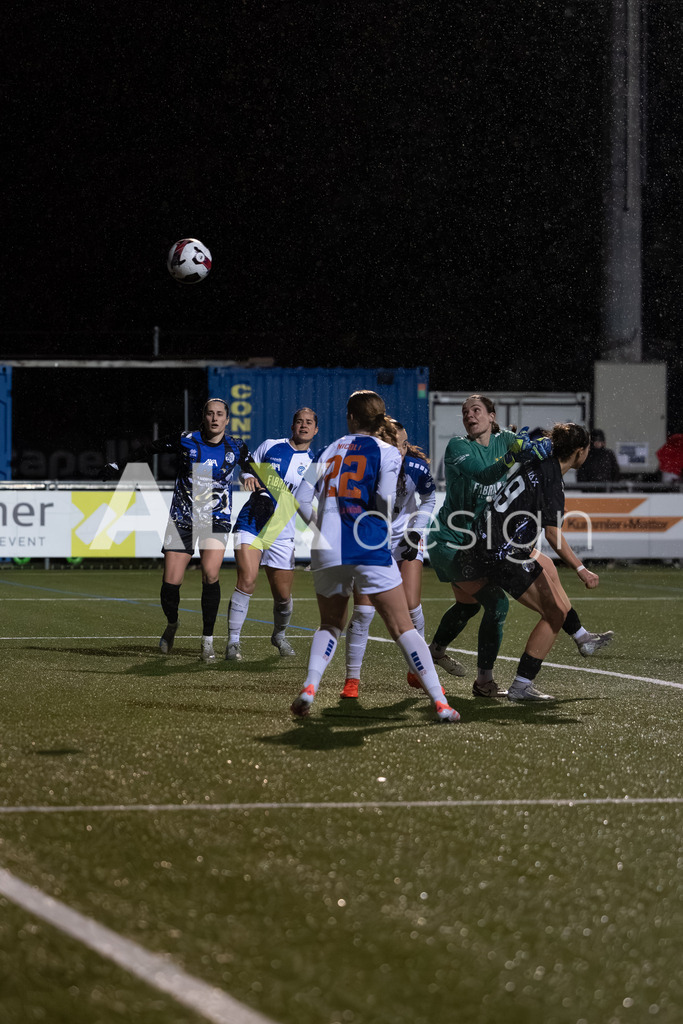 Fußball I Frauen I Saison 2025-2026 I AXA Women's Super League | Women I 14. Spieltag I Grasshoppers Club Zürich - FC Luzern I 14.02.2026 | 99 Alyssa Keller (CH) (FC Luzern) – Angriff - Tor 2:1 - Realisiert mit Pictrs.com