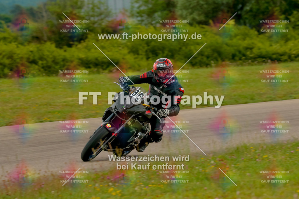 _7D21644 | Hier findet Ihr Bilder von Touristenfahrten auf der Nürburgring Nordschleife oder von anderen Veranstaltungen die ich besucht habe. Viel Spass beim Durch Schauen 