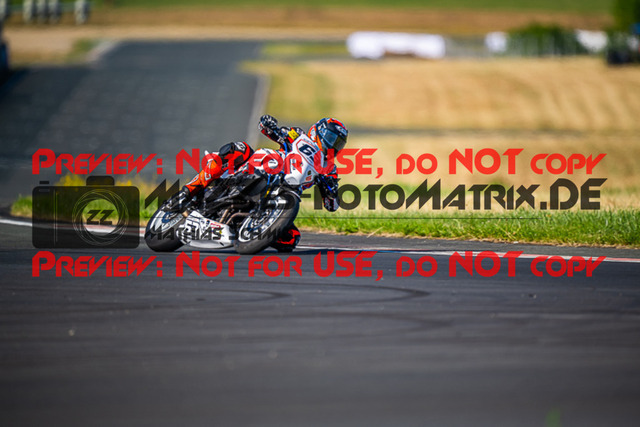 MaZZes_FotoMatrix_220722_0598 | QUAD