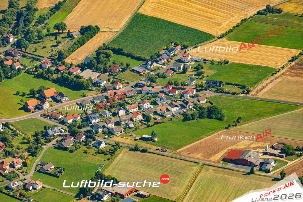 Schrägluftbild  Ausbach  Hohenroda - Das Luftbild wurde 2025 vom UL-Flugzeug heraus erstellt (ohne Drohne- keine Drohnenaufnahme ) - Hochauflösende Luftaufnahme -Nicht vergleichbar mit Google Maps oder Satelittenbilder- Die Geschenkidee !Mit Lizenz und Bildrechte bestellbar