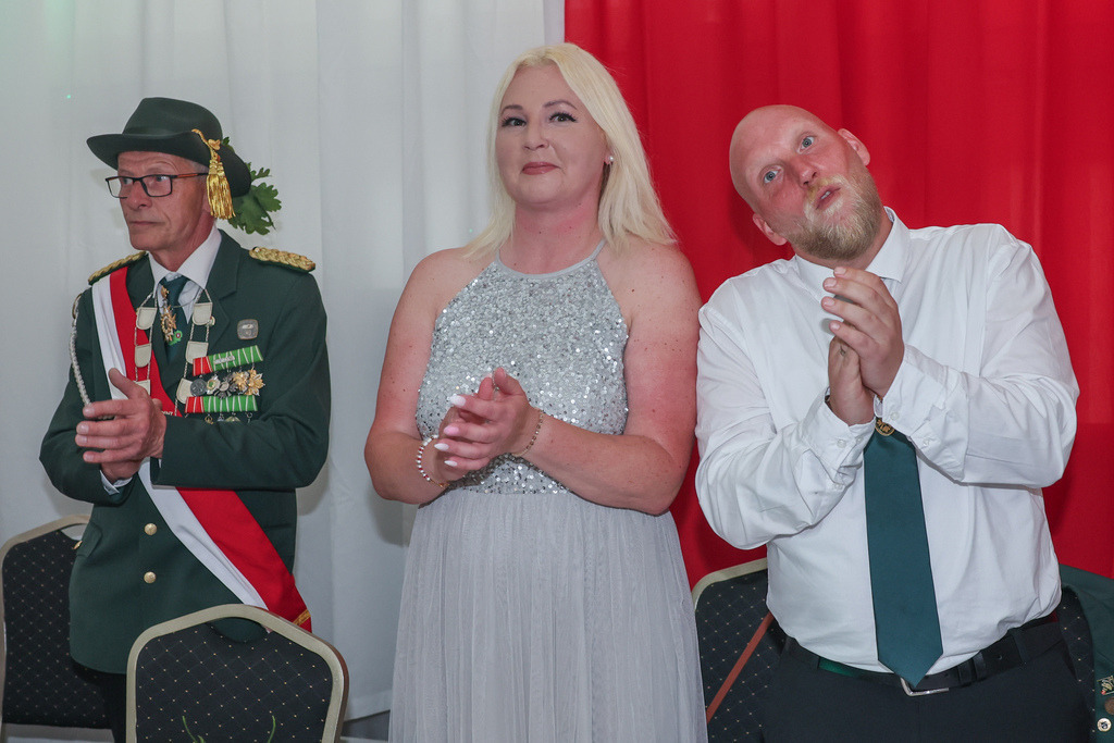 top-top.de-250530-131 | Foto, Video, Fotografie, Videografie, Fotobox, DJ, Discjockey, Musik, Musikbox, Veranstaltung, Photobooth, Amazon, Ebay, Buchtipp, Bestseller, Autor, Verlag, Buch, Wesel, Hamminkeln, NRW, Dinslaken, Rees, Drohne, Hochzeit, Party, Fotobox, Wesel, Fotograf