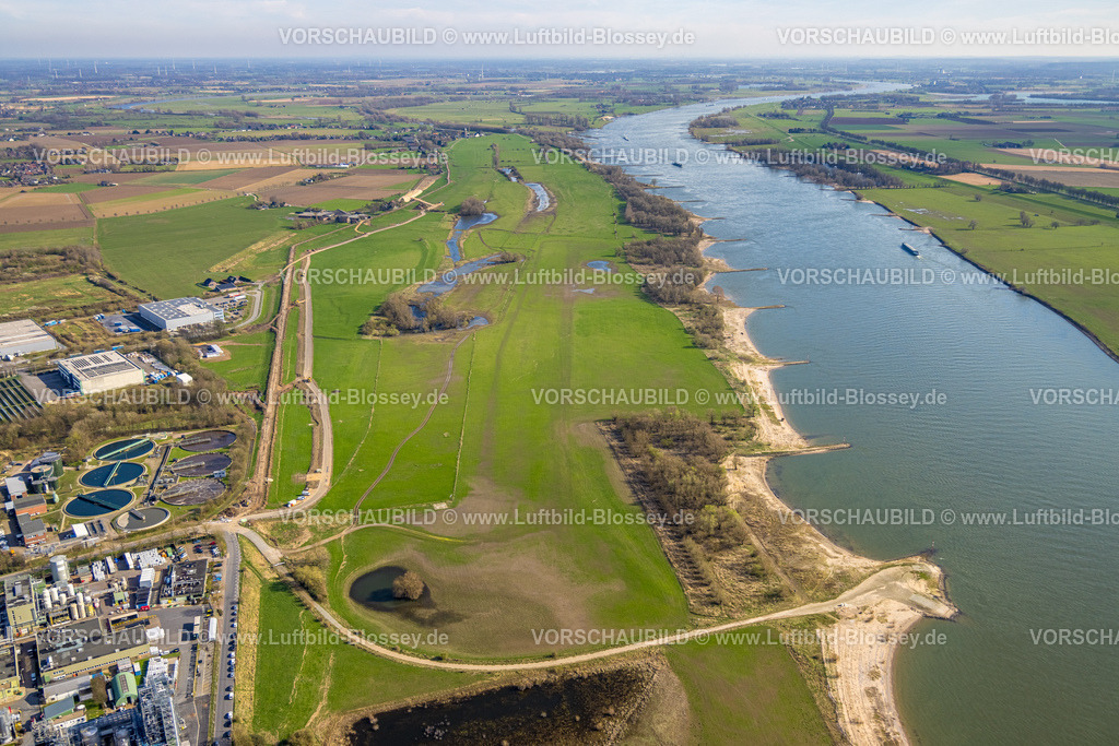 Emmerich240313031 | Luftbild, Emmerich-Palmersward Flughafen am Klärwerk, Fluss Rheinaue, Emmerich, Emmerich am Rhein, Nordrhein-Westfalen, Deutschland