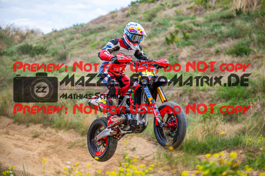 MaZZes_FotoMatrix_230812_4473 | S2