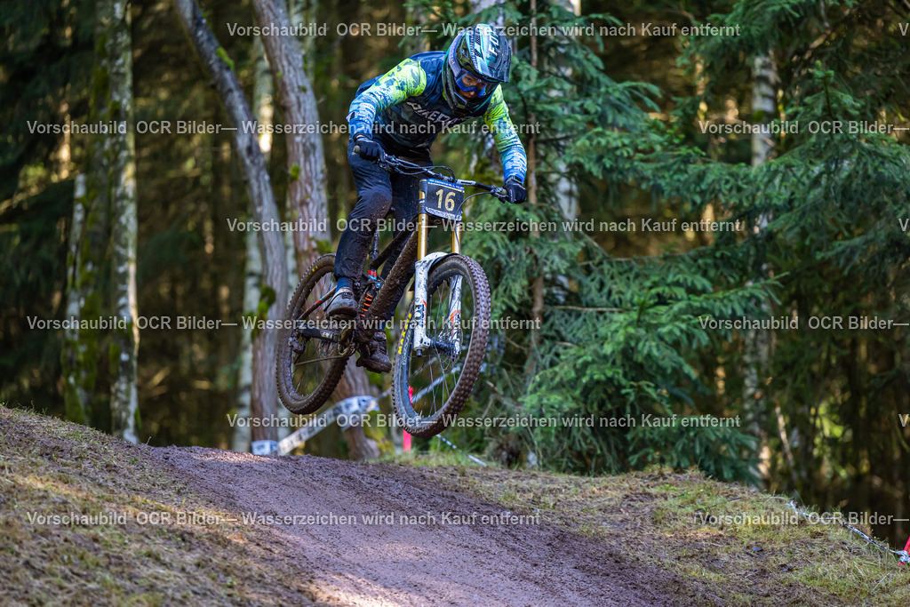 IXS Downhill Ilmenau Samstag R3-9588 | OCR Bilder Fotograf Eisenach Michael Schröder