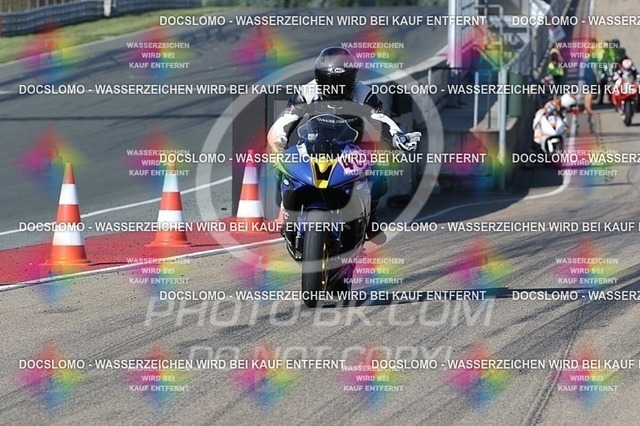 2016-07-01-PBK-1148 | Sportfotografie; SlowMotion; Video; Rennstrecke; Hafeneger; RSE; Speer; Trackday; Motorsportarena; Hockenheimring; Brno; Most; Barcelona; Valencia, Benny; Kaetzmer;