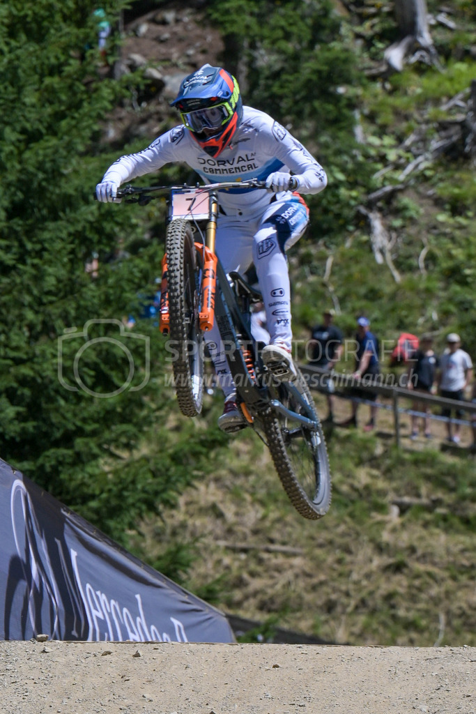 UCI Mountain Bike World Cup Lenzerheide 2022 - Downhill - 9. July 2022 | UCI Mountain Bike World Cup Lenzerheide 2022 - Downhill
Bike Kingdom, Lenzerheide
#7 HRASTNIK Monika (SLO)
Bild: Sportfotografie Markus Aeschimann | www.markus-aeschimann.ch - Realisiert mit Pictrs.com