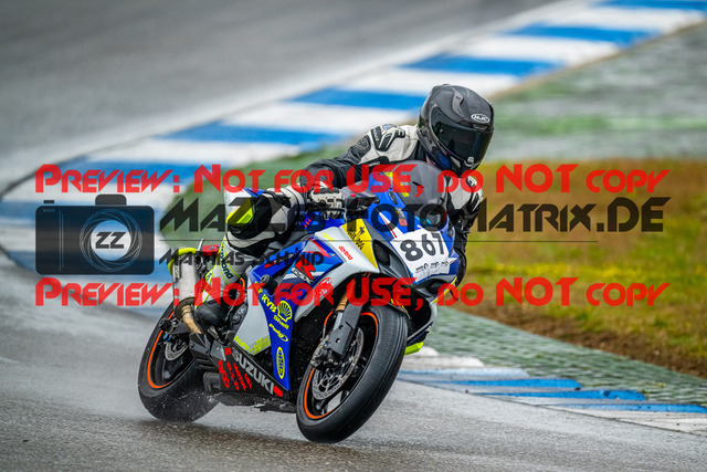 MaZZes_Fotomatrix_20240401_6007705_2279 | Fotograf Mathias Schmid
Sportfotograf,
Eventfotograf,
Hochzeitsfotograf,
Portraitfotograf