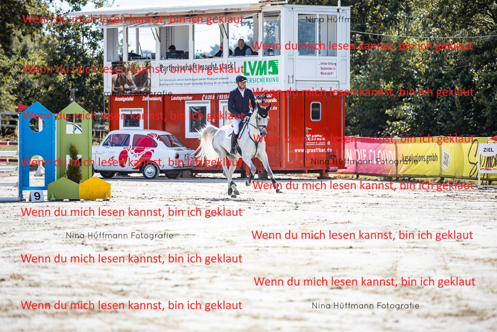 BK1A4984 | Turnierbilder Turnierfotos Nina Hüffmann Turnierfotografie Pferdefotografie Tierzeichnung Haustierzeichnung Pferdezeichnung Hundezeichnung Videograf  - Realisiert mit Pictrs.com