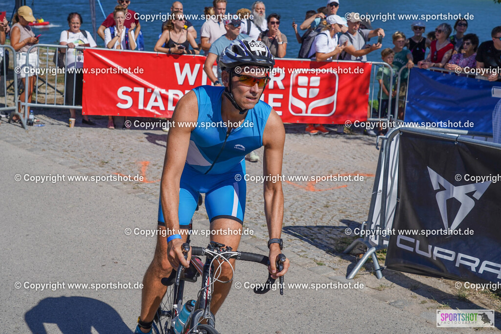 DSC00955 | Vienna Triathlon 2024                                        P3 Event                                                             #yourpictrs #sportshot_your_pictrs                 @Sportshotphotography                                     Photo Credit: www.sportshot.de