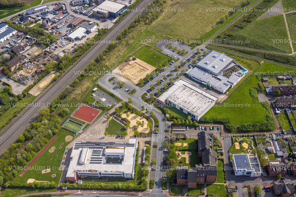 Boenen230404669 | Luftbild, Bad und Sauna Bönen, Goetheschule, Altenbögge, Bönen, Ruhrgebiet, Nordrhein-Westfalen, Deutschland