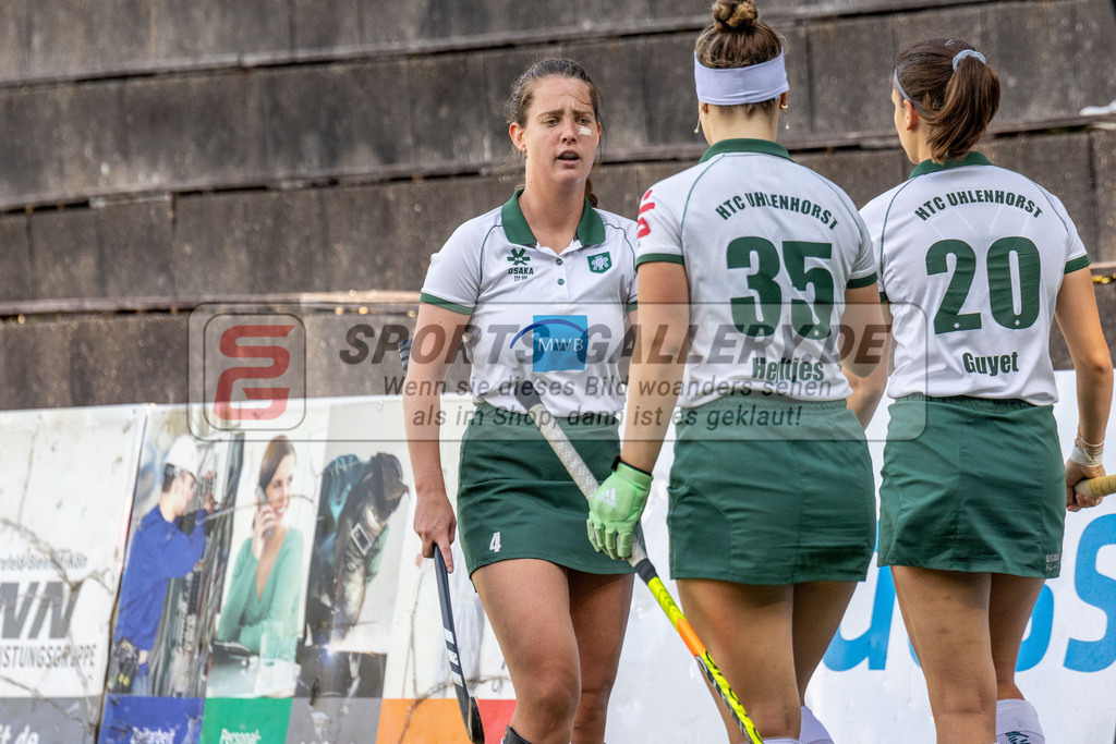 MJ_01.10.2023_F_UHTC-HTHC-9 | Lara Birkner (Uhlenhorst Mülheim #4), Uhlenhorst Mülheim - Harvestehuder THC am 1.10.2023 im Waldstadion, Mülheim a. d. Ruhr