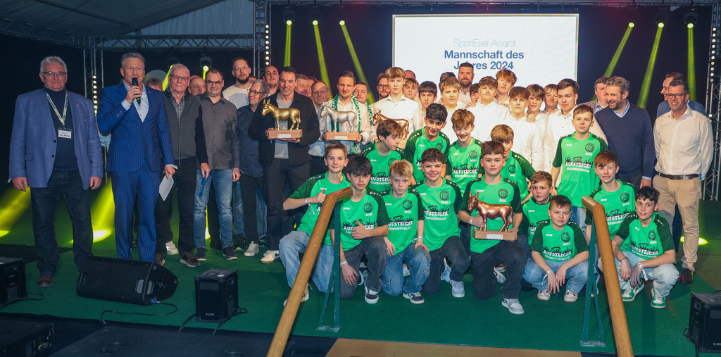 top-top.de250214-270 | Die 3. Weseler SportNacht, die große Sportgala mit Ehrungen der Weseler Sportler des Jahres 2024 findet am Freitag, den 14.02.2025 im Festzelt an der Rheinpromenade statt.Foto: Erwin Pottgiesser