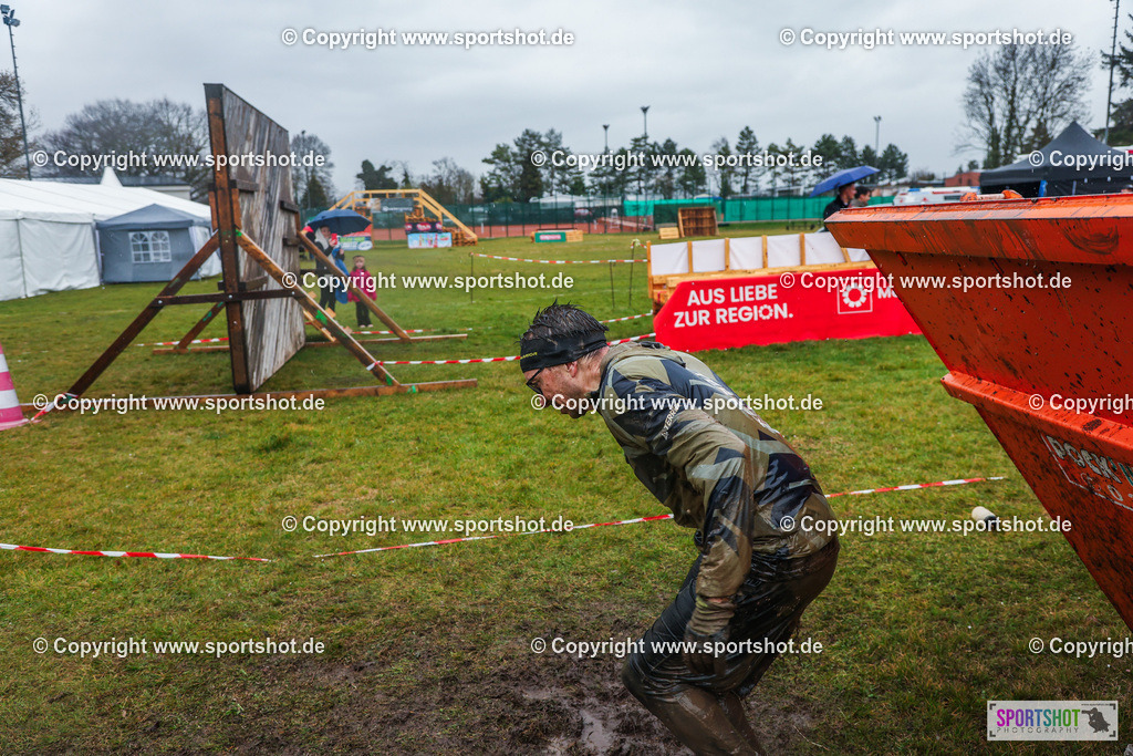 LUR_2293 | Rund um das Thema Sport-Event-Fotografie & individuelle Teilnehmerfotos. Jeder Teilnehmer wird fotografiert.