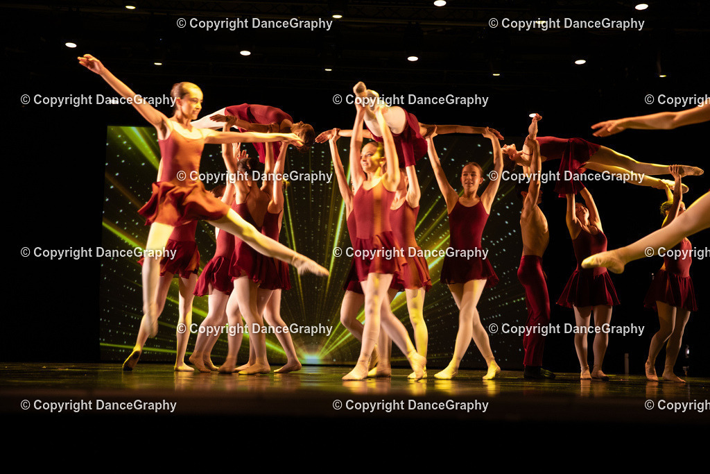 GPHY5620 | DanceGraphy - Realisiert mit Pictrs.com