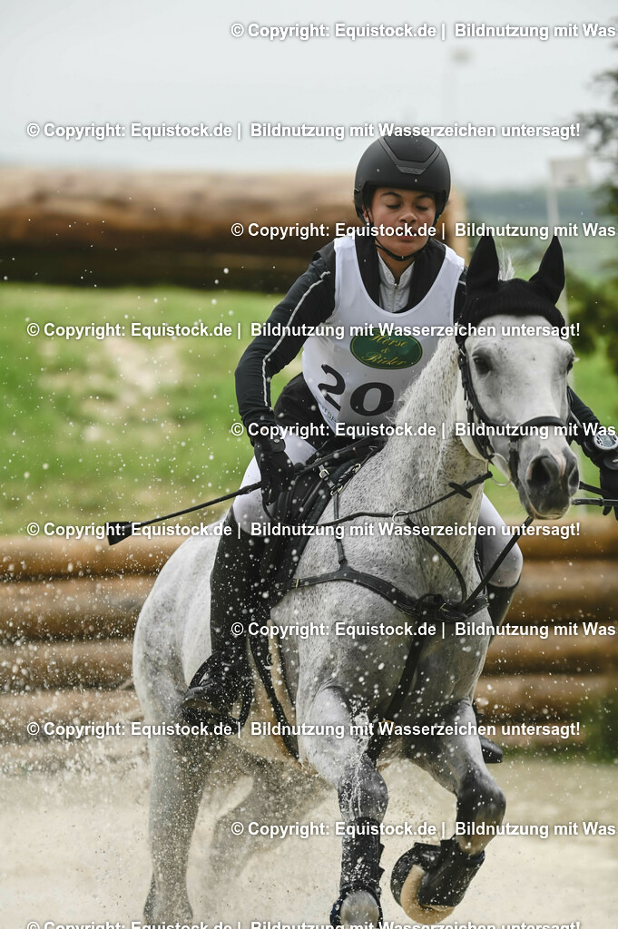 20230513_CCI2_Section2_Gelände_0037 | equistock