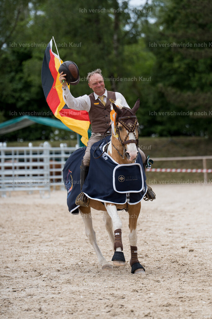 WE_sonntag_Stoib_Siegerehrung_PI2025_3505 | Pferd International München 2025